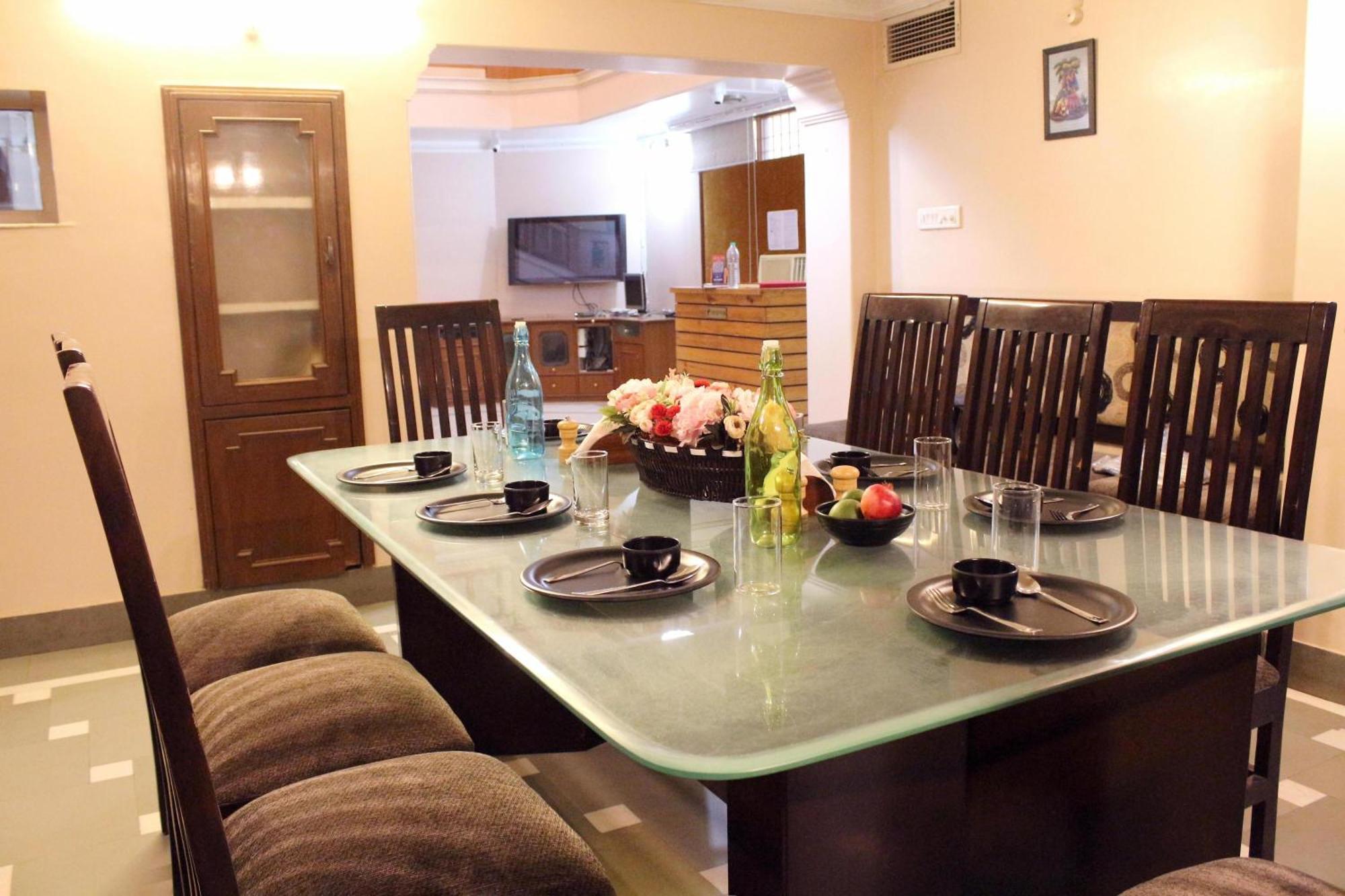Hotel Pink Cozzy 3*