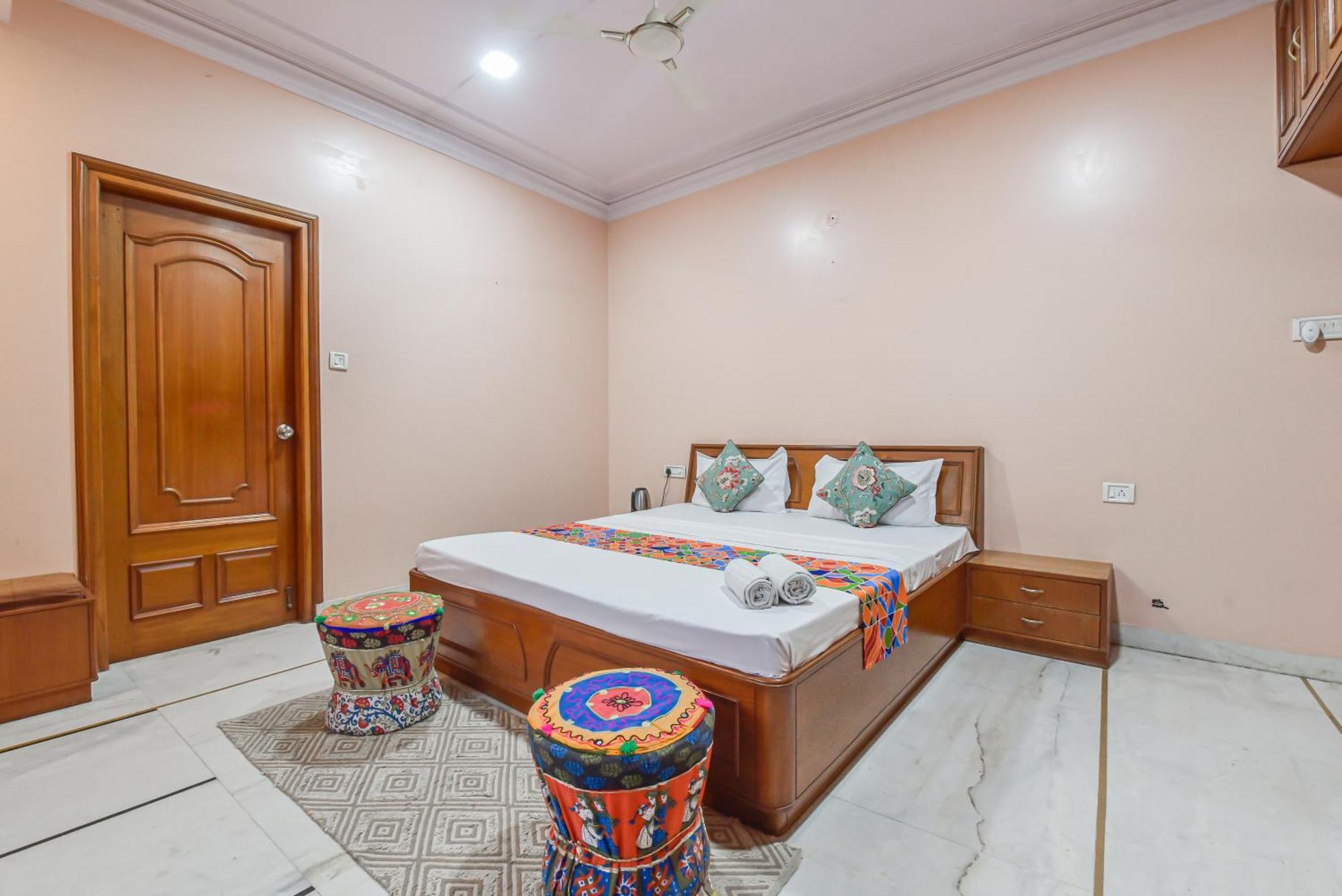 Hotel Pink Cozzy Jaipur